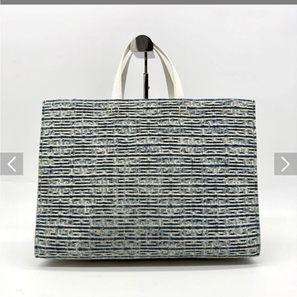 HOLD-HOLD Givenchy Woven Blue denim and White Handbag - Picture 9 of 10